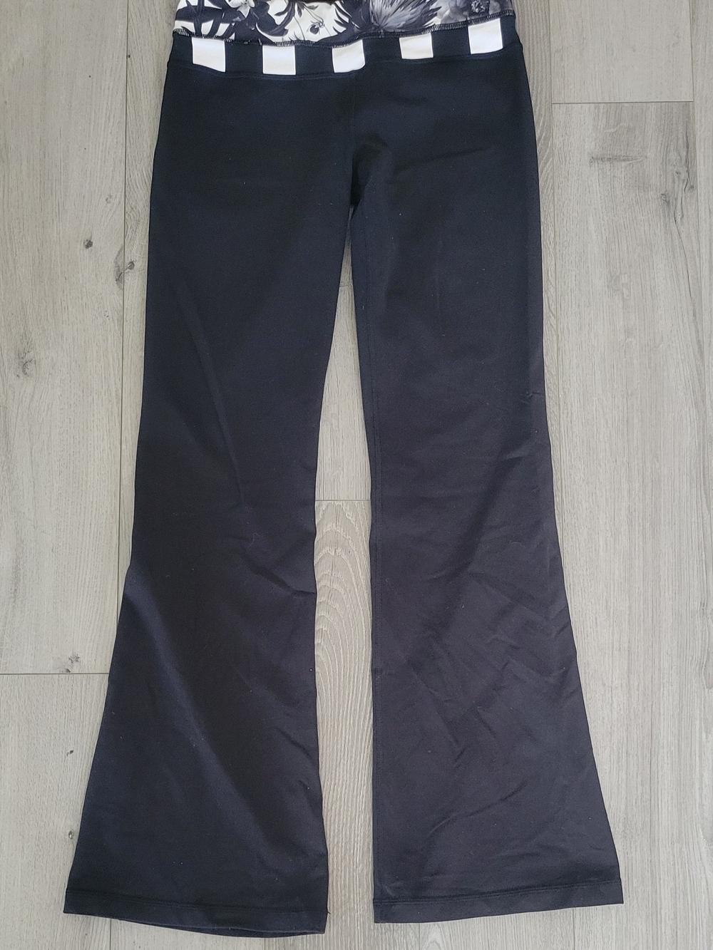 Black Lululemon Flared Yoga Jeans - Comfortable Everyday Style